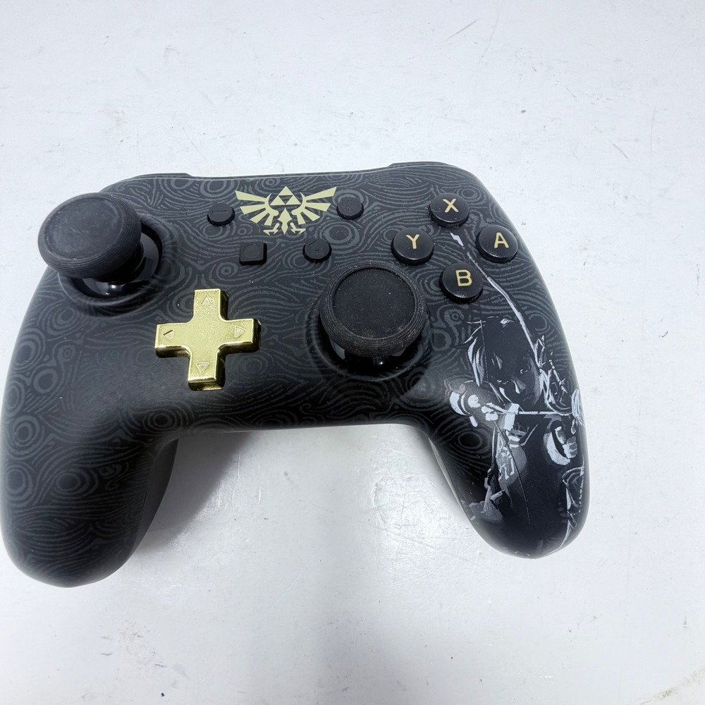 PowerA Nintendo Switch Wired Zelda Breath of Wild Controller Blk Gold 1503256-02
